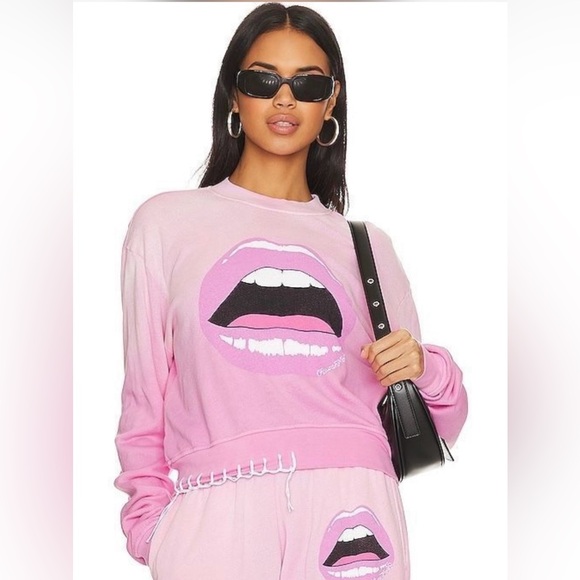 Lauren Moshi Sweaters - Lauren Moshi Large Pink Open Lip Spalding Sweatshirt. 💗⚡️